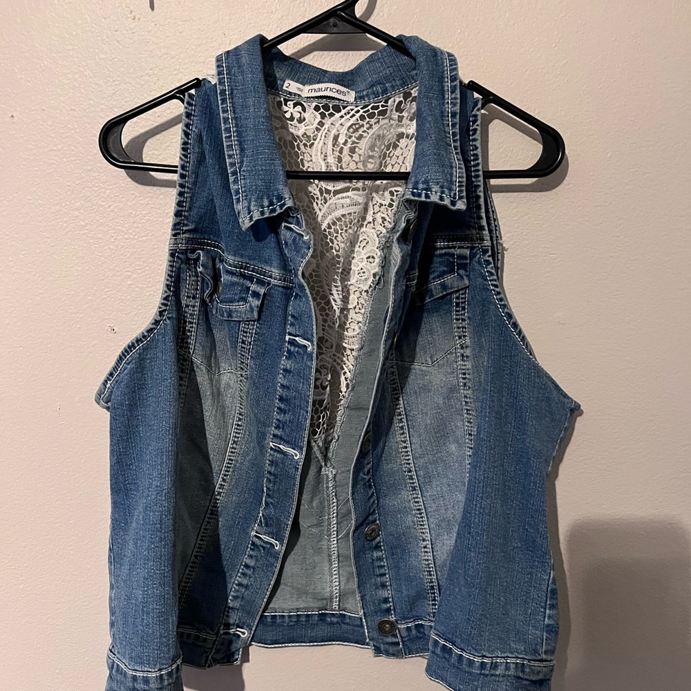 Maurices Size 2 Denim Vest 2